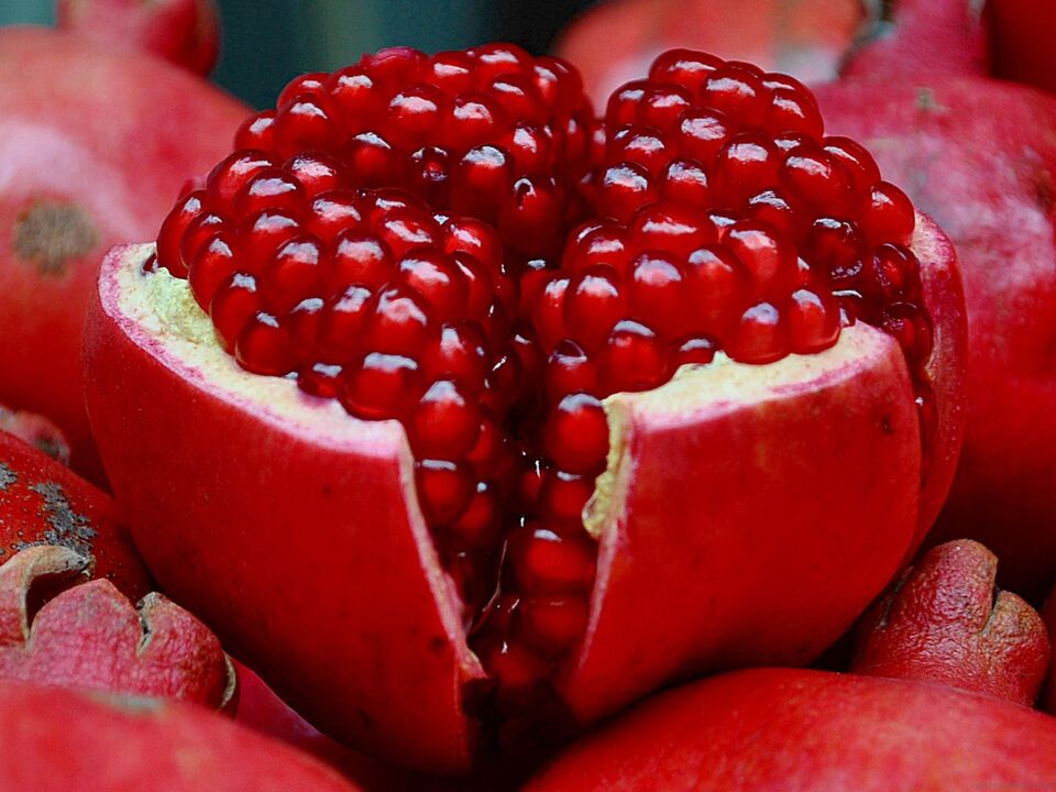 pomegranate for power